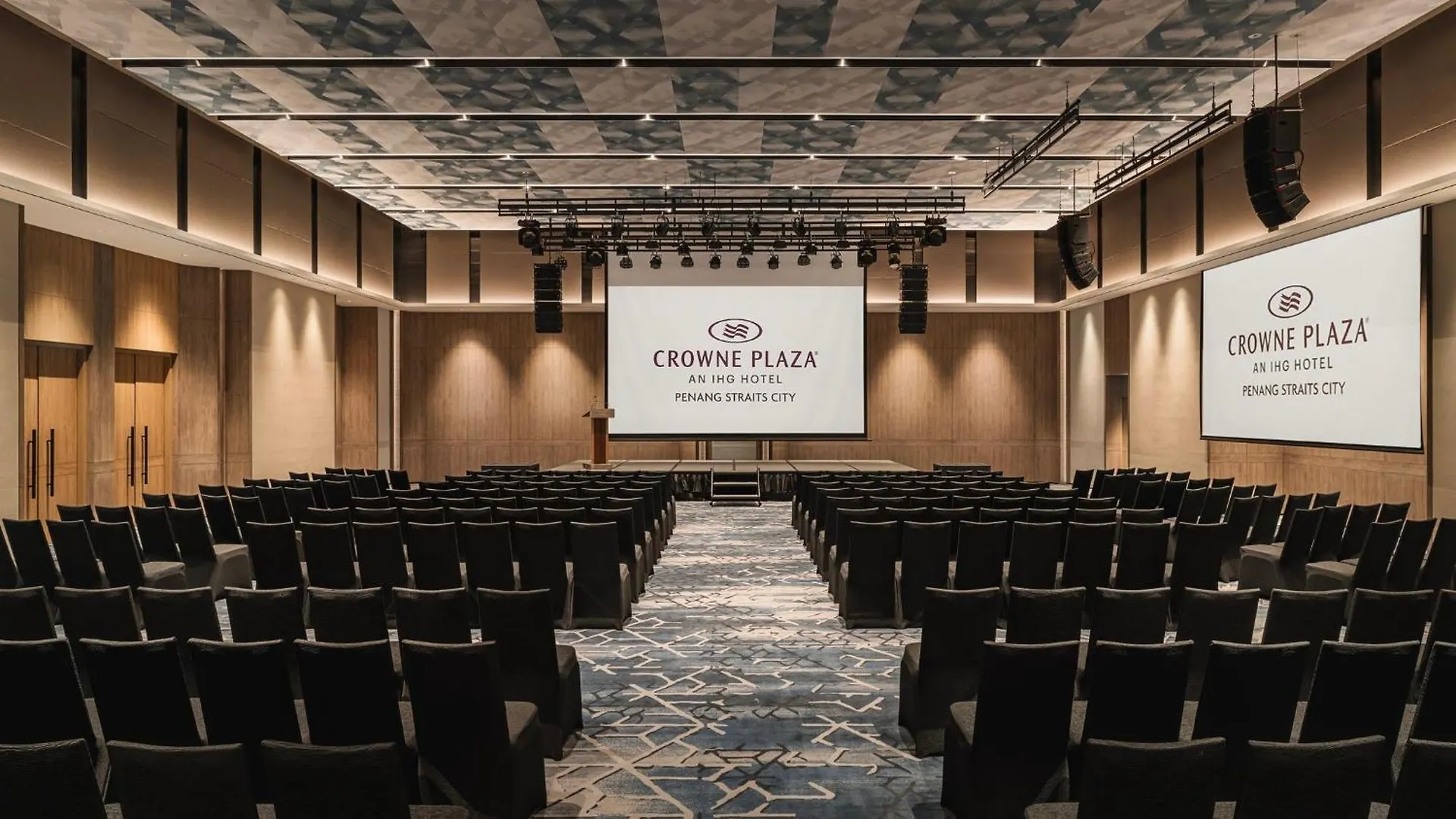 Crowne Plaza Penang Straits City By Ihg Perai 5*,